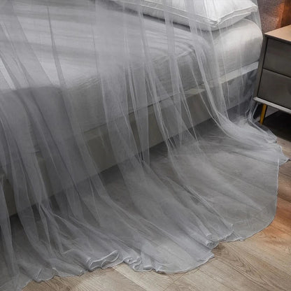 Foldable mosquito net | Versatile protection for indoor and outdoor sleeping