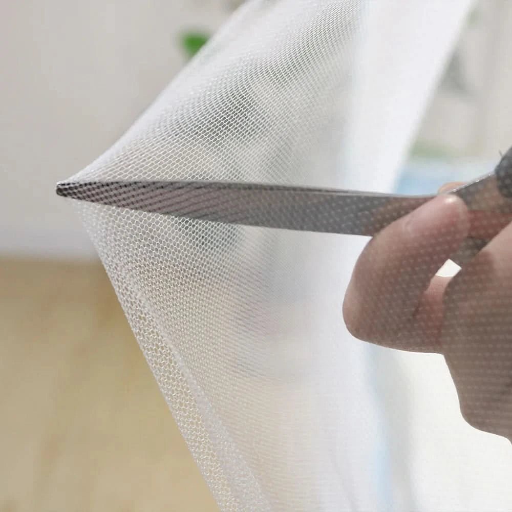 Foldable mosquito net | Versatile protection for indoor and outdoor sleeping