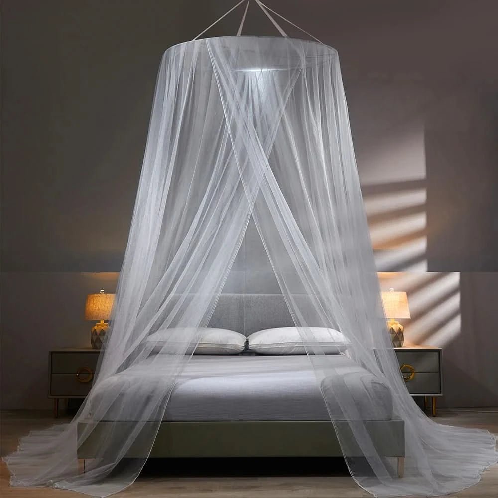 Foldable mosquito net | Versatile protection for indoor and outdoor sleeping