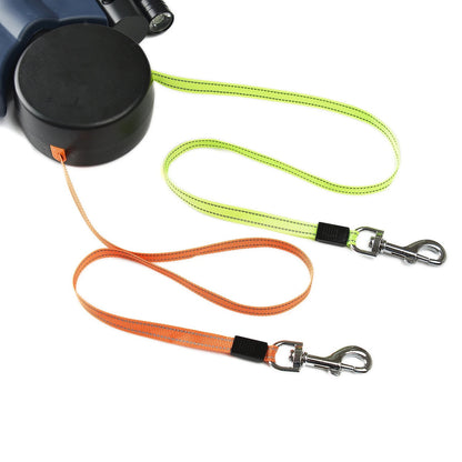 3-in-1 double dog lead with 360° rotation, LED light & bag holder