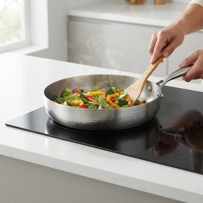 Hammered titanium wok pan - Flat base for versatile everyday cooking