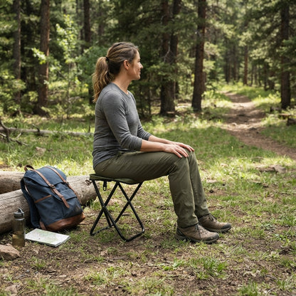Foldable camping stool - Lightweight carbon steel tripod seat