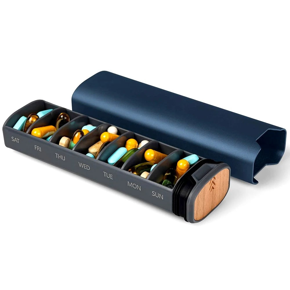 7-day pill organiser - Aluminium and wood, compact portable design