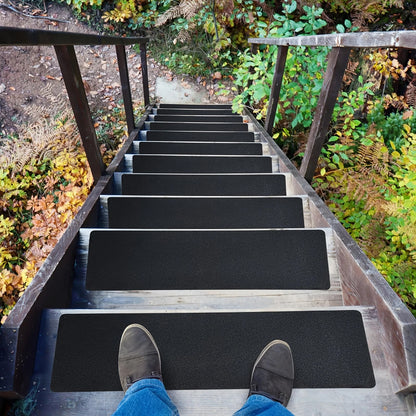 Non-slip stair strips for steps, ramps and terraces