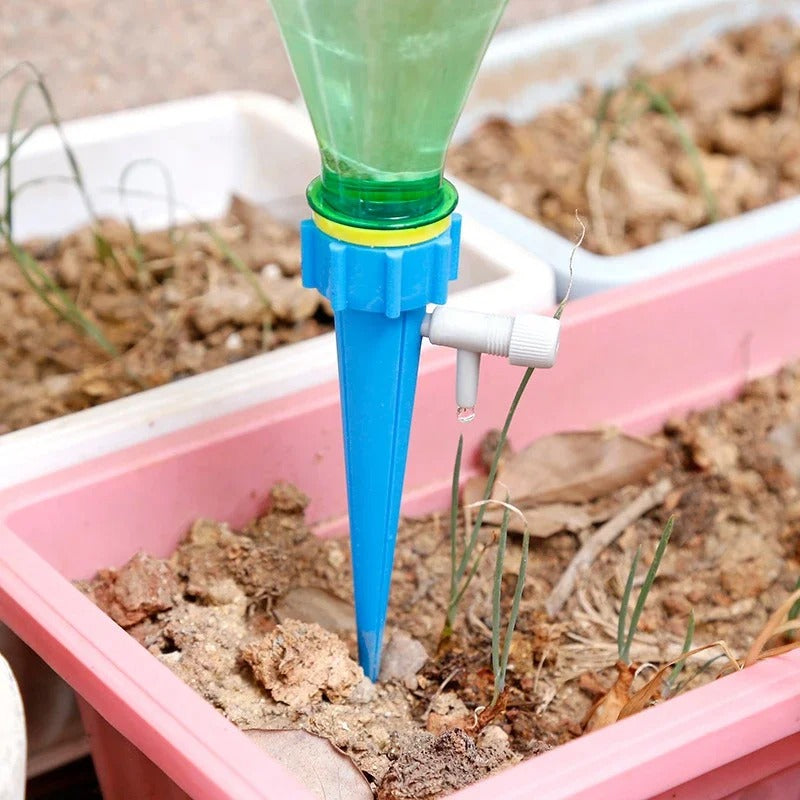 Automatic plant watering spikes - Adjustable drip flow garden aid (12 pack)