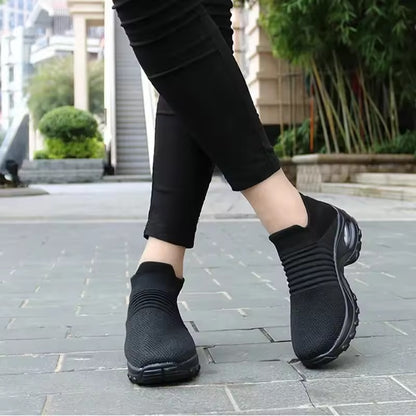 Women's comfort shoes - Cushioned support for everyday walking