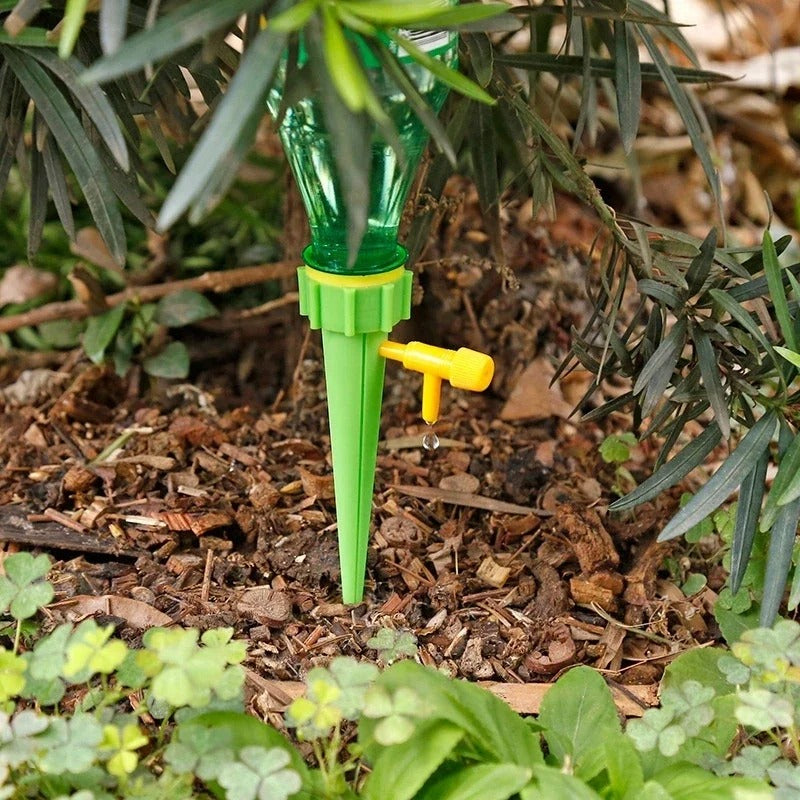 Automatic plant watering spikes - Adjustable drip flow garden aid (12 pack)