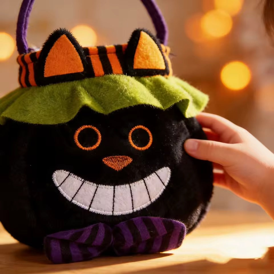 Halloween trick-or-treat candy bag for kids
