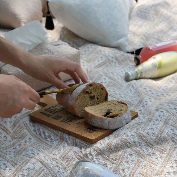 Picnic mat - Waterproof outdoor blanket with roll-up design