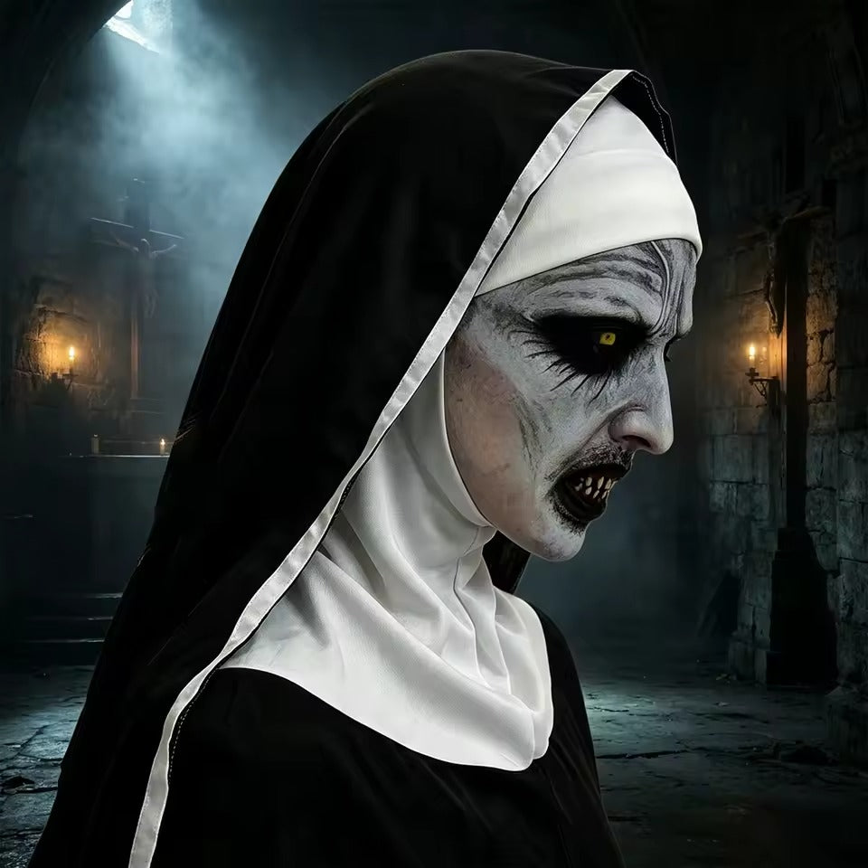 Glowing horror Halloween mask with built-in light-up effect