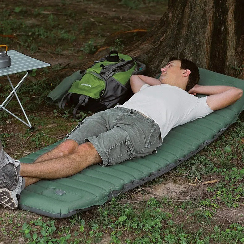 Ultralight camping sleeping mat with built-in foot pump and fast inflation