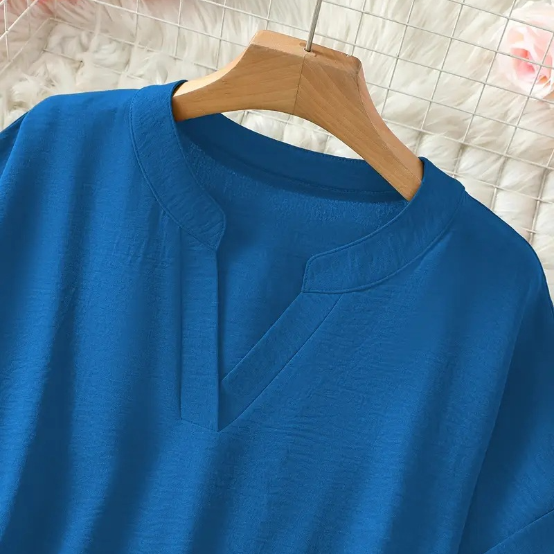Women's Elegant Blouse for Work & Casual Wear