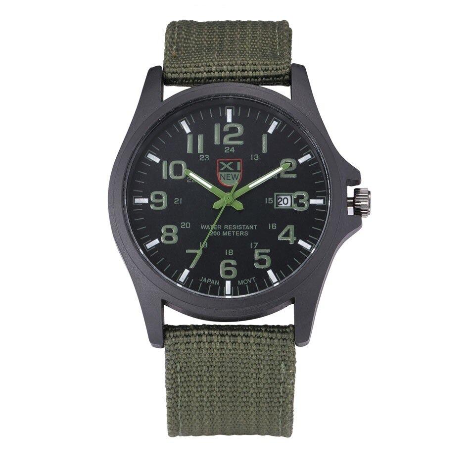 Montre Militaire pour Aventure Extérieure | Robuste, Étanche et Élégante