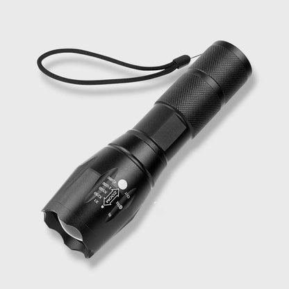LED torch for hiking - Rechargeable aluminium light with IP65 protection