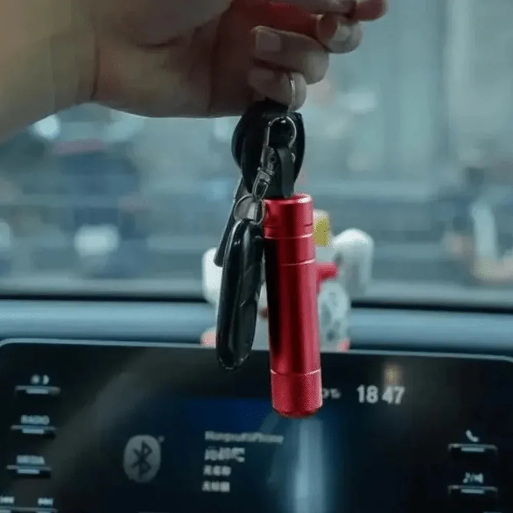 AutoSecours™ – Outil de Sécurité Automobile Coupe-Ceinture & Brise-Vitre d’Urgence