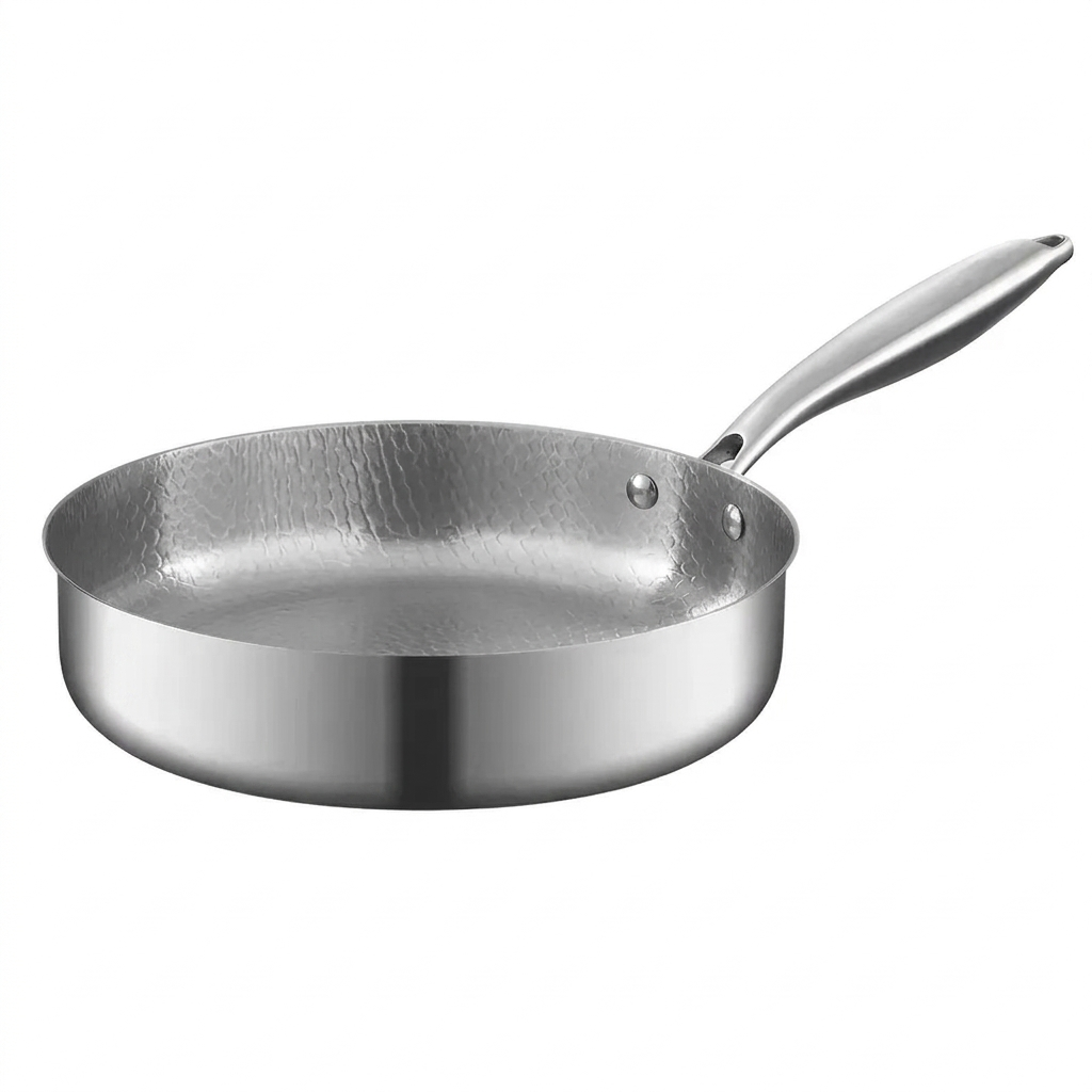 Hammered titanium wok pan with flat bottom