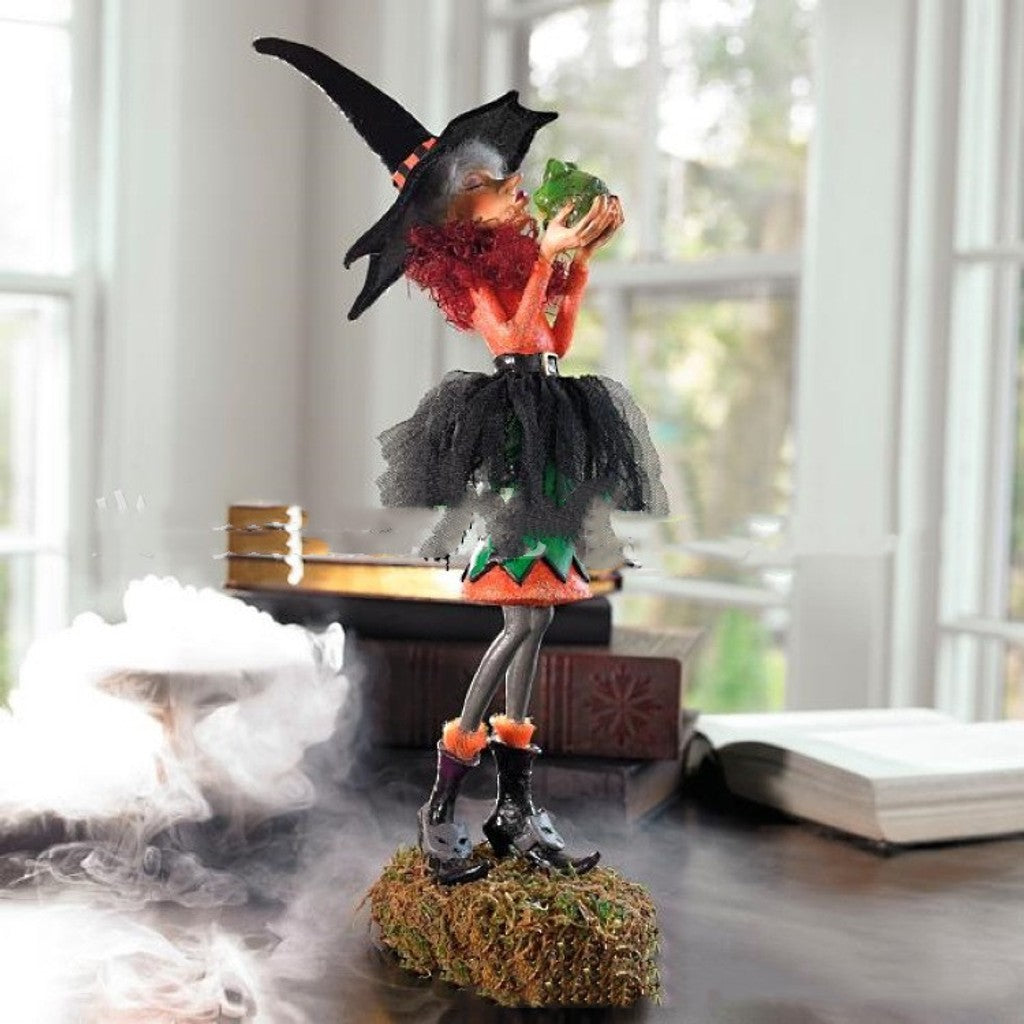 Halloween Witch Resin Figurine Décor