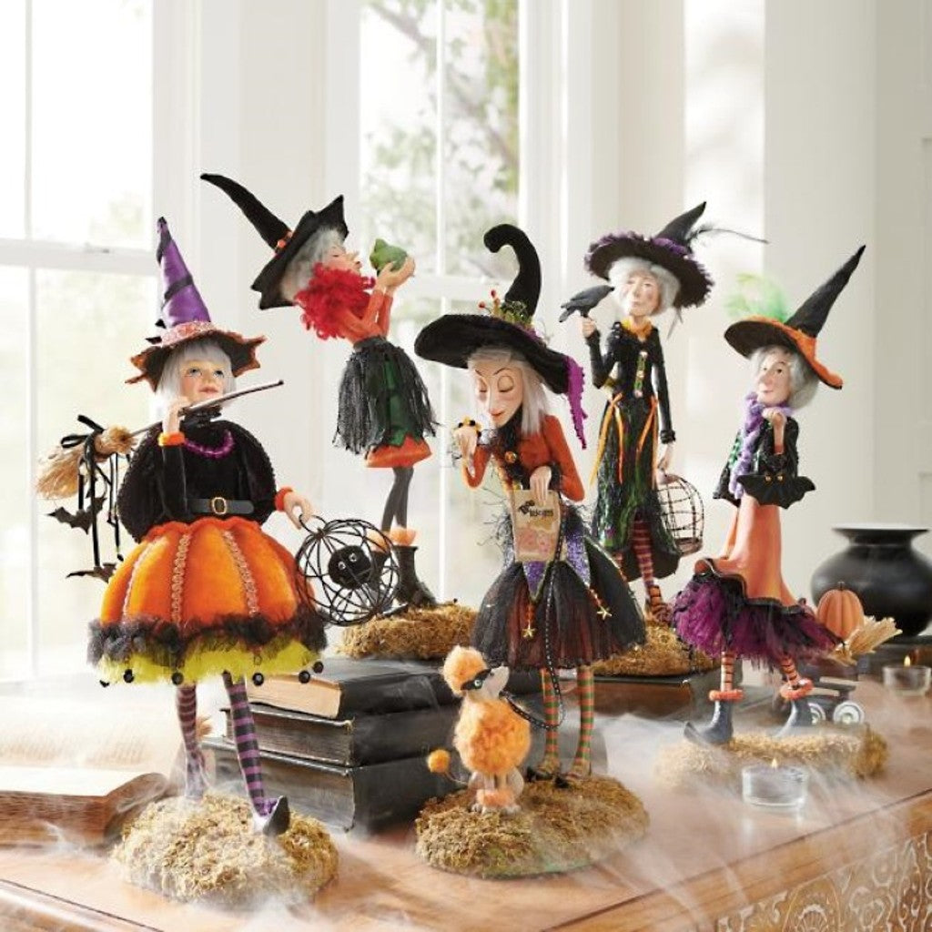Halloween Witch Resin Figurine Décor