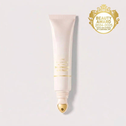 Instant smoothing facial treatment with lightweight natural finish