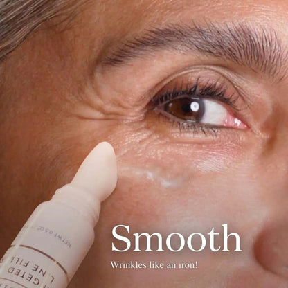 Instant smoothing facial treatment with lightweight natural finish