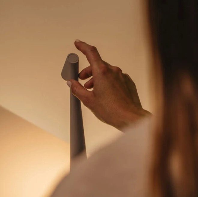 Nordic Minimalistic Design Lamp | LED Sans Fil et Rechargeable