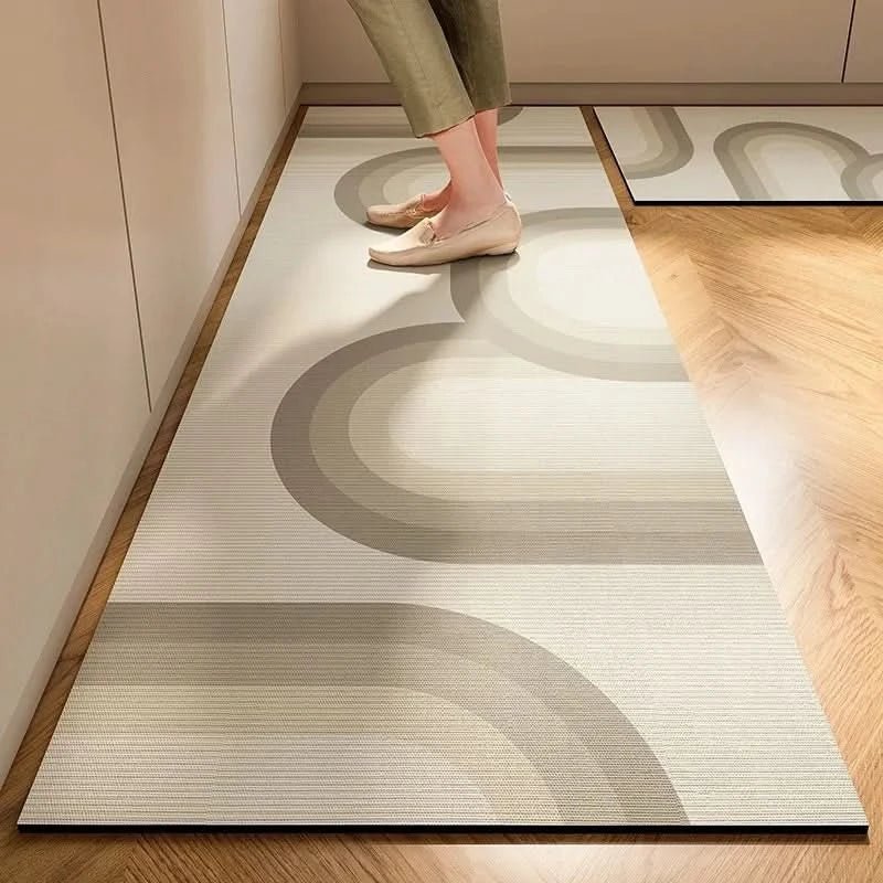 Non-Slip Kitchen Mat with Anti-Fatigue Comfort – Minimalist Design for Safe and Stylish Cooking Space