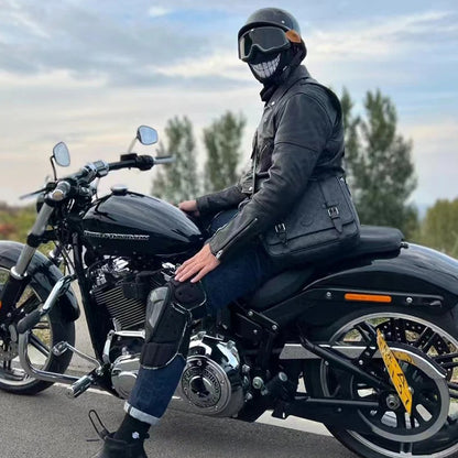 Outlaw half-face motorcycle helmet for men - Practical design for everyday rides